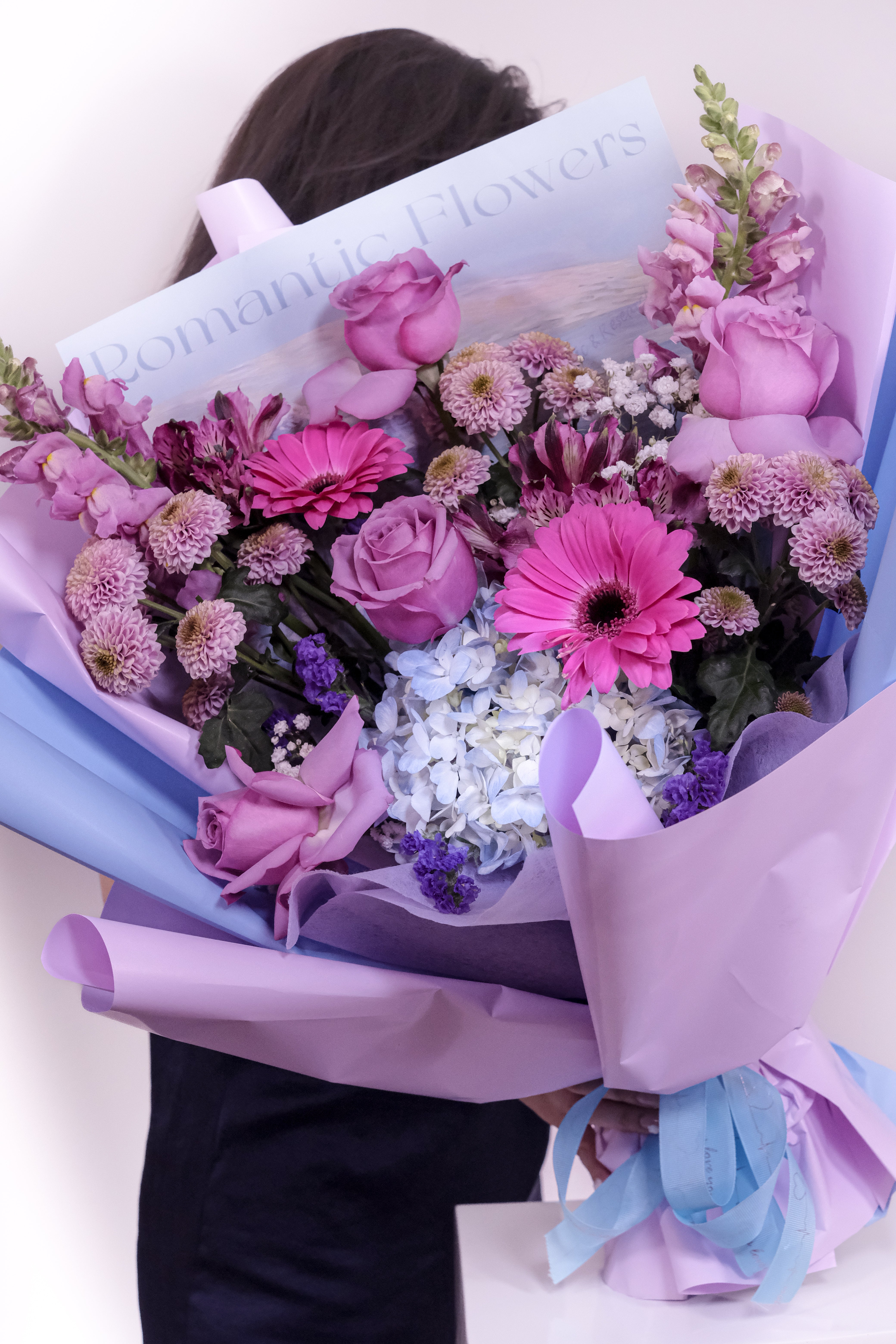 Valentine's Romantic Flowers Bouquet