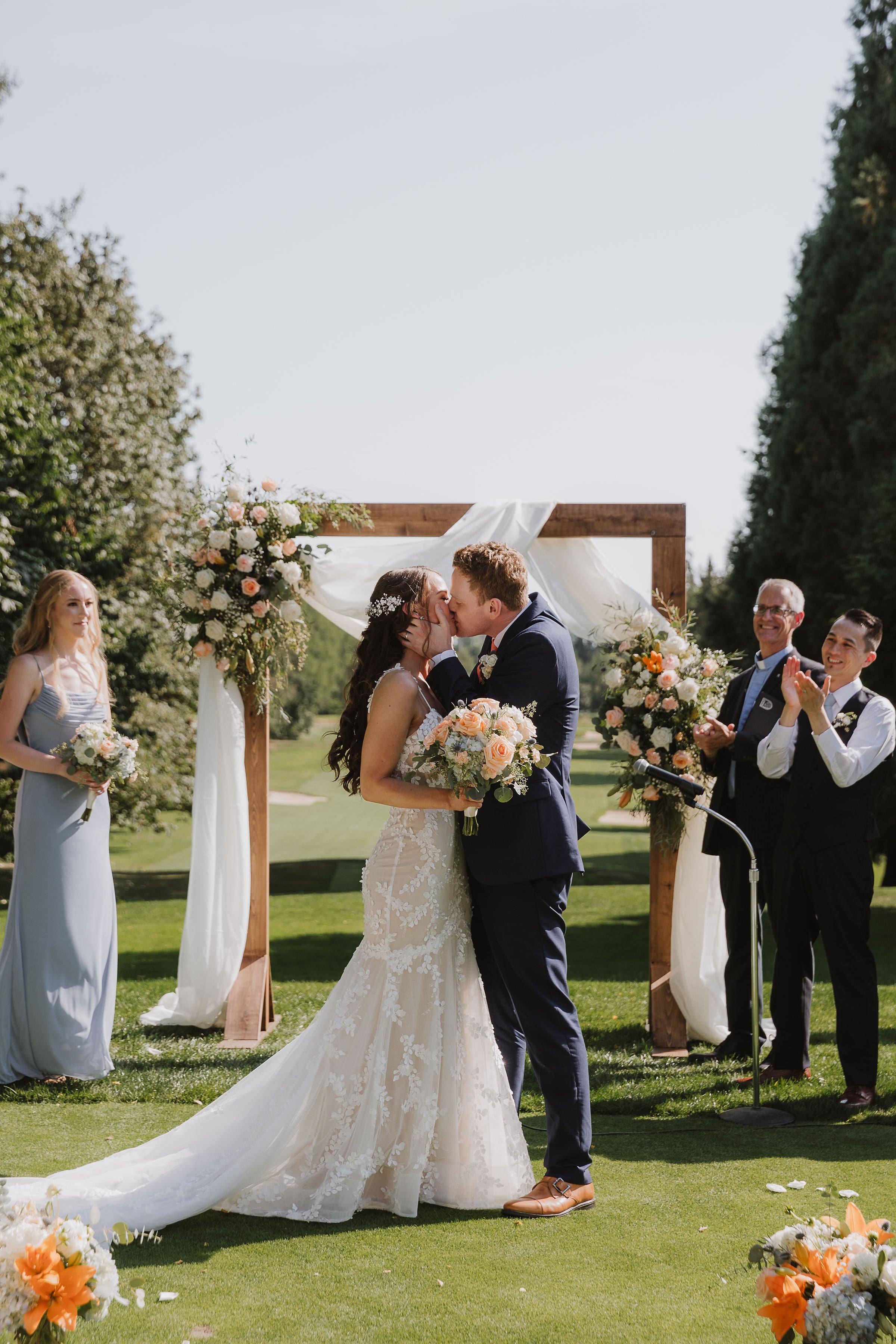 Steinke_Wedding2022-97.jpg__PID:02376b60-0537-43e5-b85e-0bad73a42665