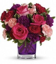 Load image into Gallery viewer, Bejeweled Beauty - Four Seasons Floristry
