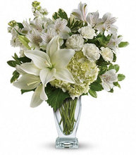 Load image into Gallery viewer, Purest Love - Four Seasons Floristry
