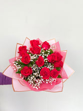 Load image into Gallery viewer, Rose Bouquet - Four Seasons Floristry
